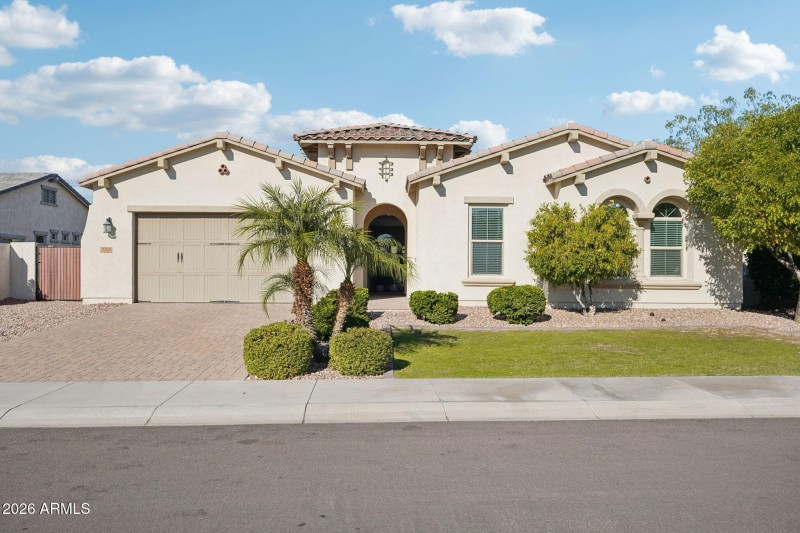 1-web-or-mls-W Robin Ln, Peoria, AZ 8538