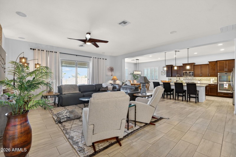 8-web-or-mls-35- S 228th Pl