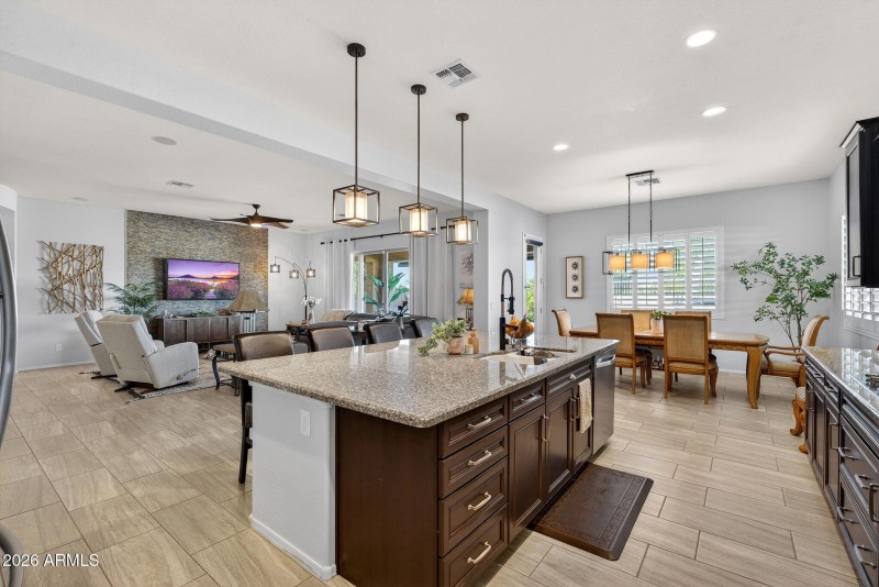 15-web-or-mls-42- S 228th Pl