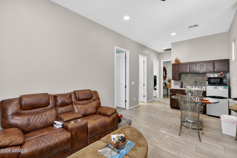 22-web-or-mls-22- S 228th Pl