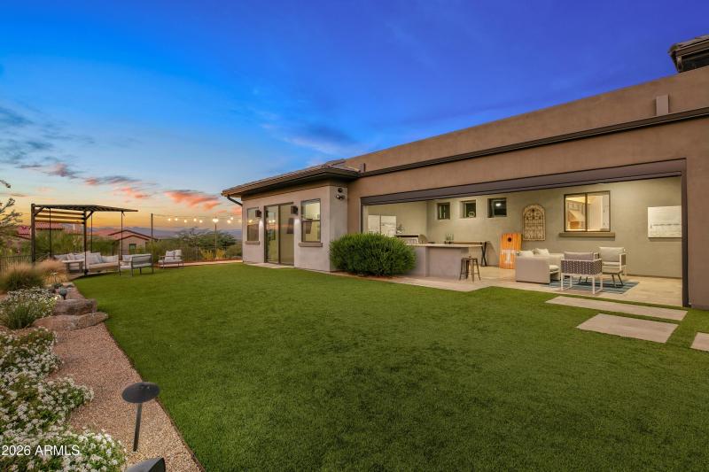 036_Primary Backyard Access