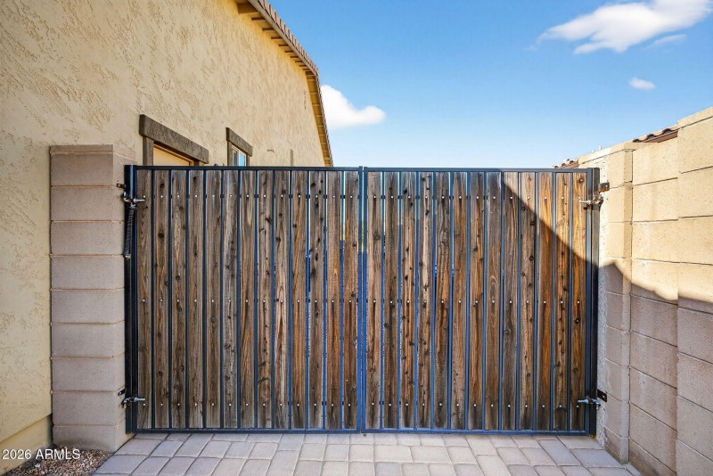 60-web-or-mls-71- S 228th Pl