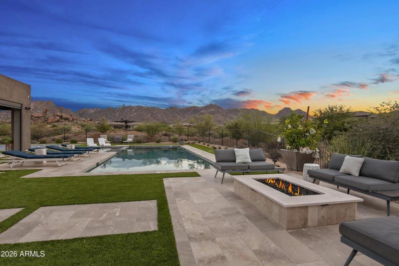 063_Spectacular Scenery