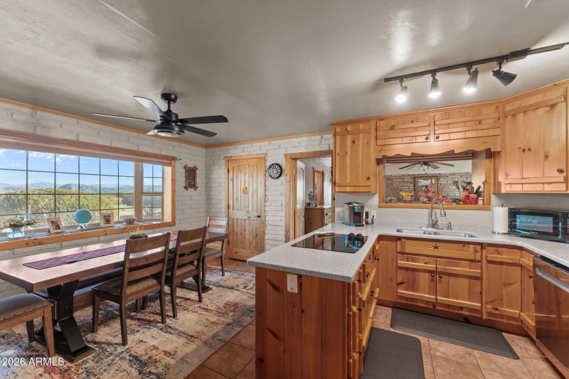 9-web-or-mls-DSC02647