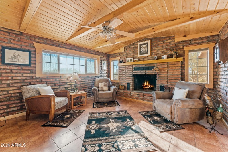 22-web-or-mls-DSC02712