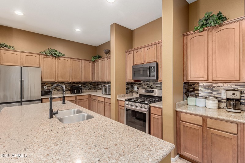 17 - Washington 16600