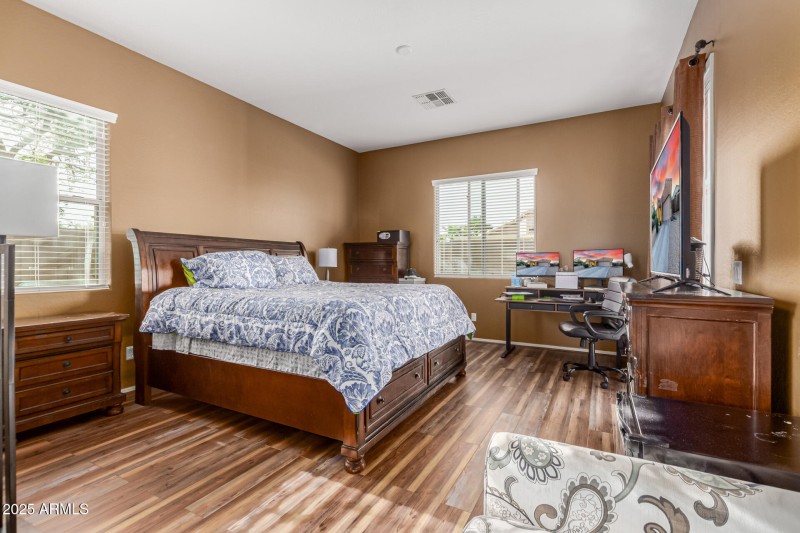 21 - Washington 16600