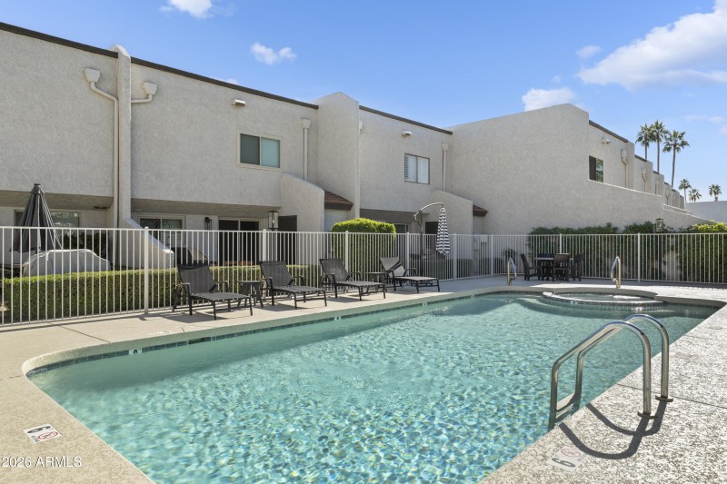 Community Pool & Spa