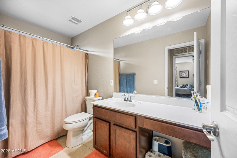 Upstairs Hall Bathroom