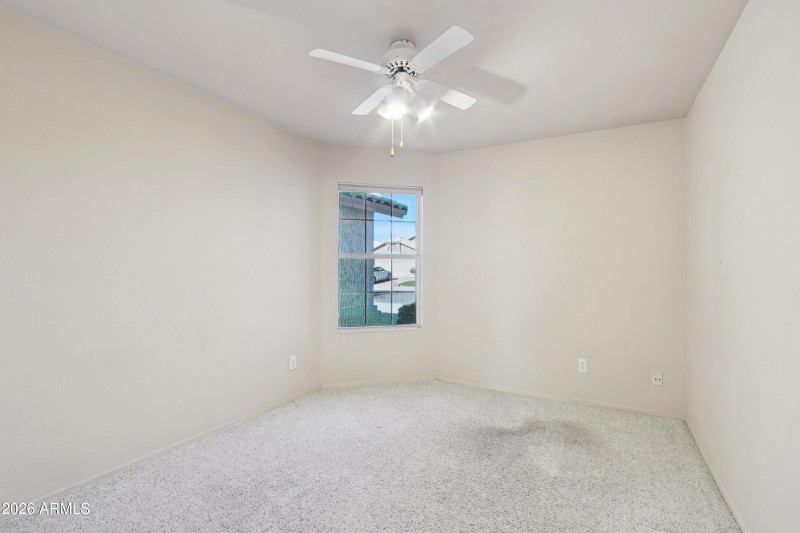 21-print-W Burnett Rd-S2101-021