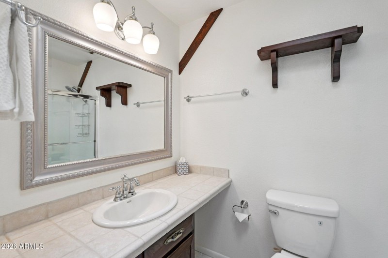 27-web-or-mls-W Banff Ln.-S2101-027