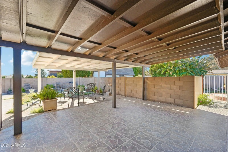 40-web-or-mls-W Banff Ln.-S2101-040