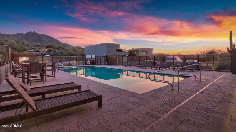 030_COMMUNITY POOL SPA