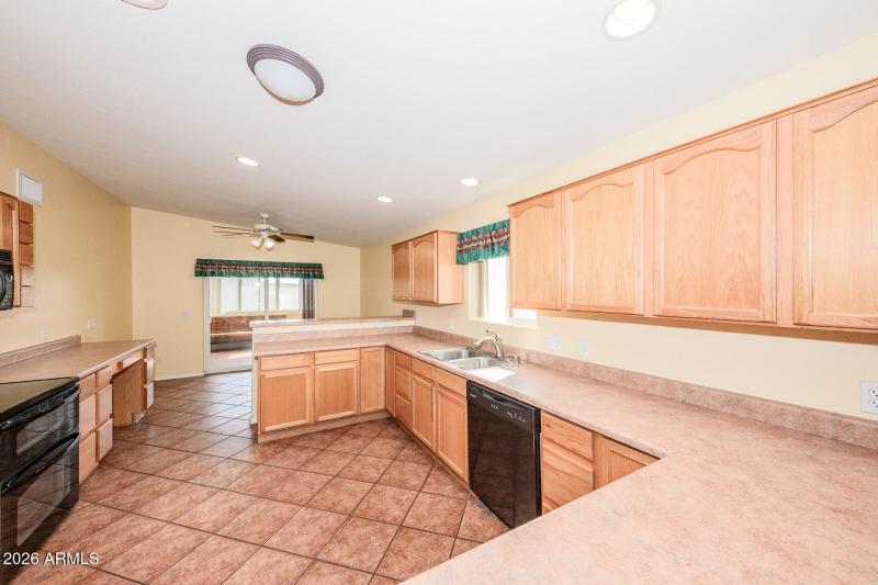 014 - 511 S. Clubhouse Lane