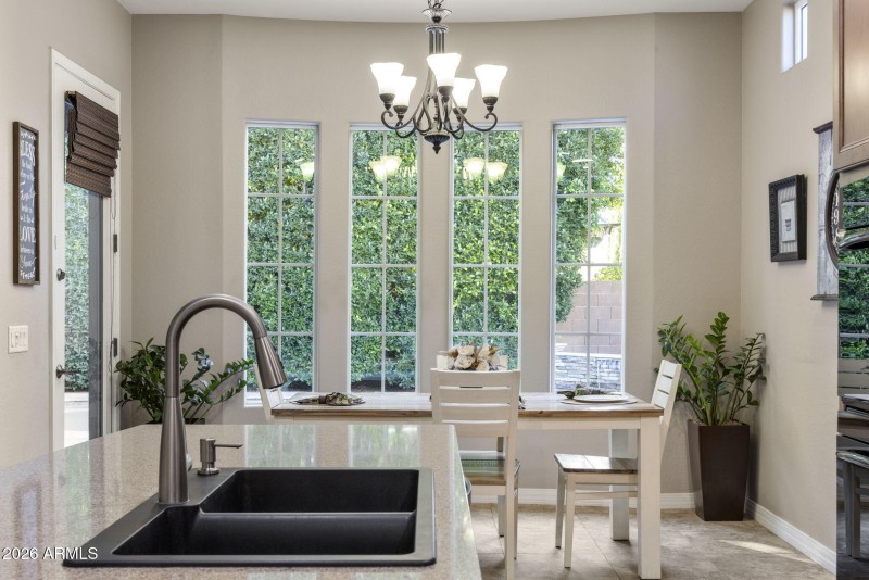 21-web-or-mls-3831-e-weather-vane-rd