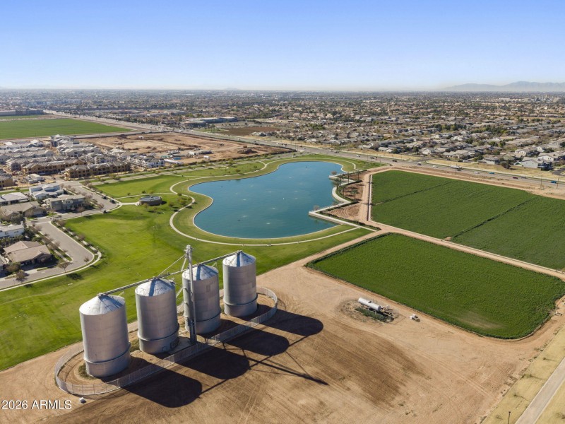 67-web-or-mls-3831-e-weather-vane-rd