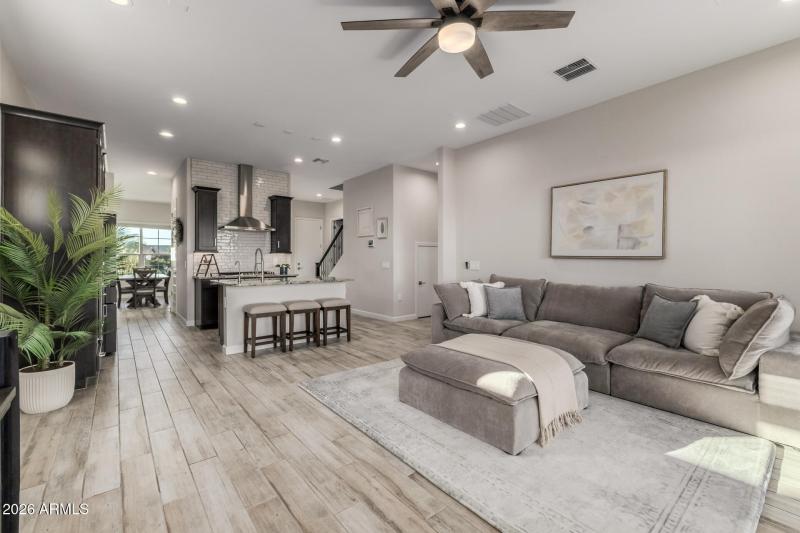 7 Family room to kitchen left