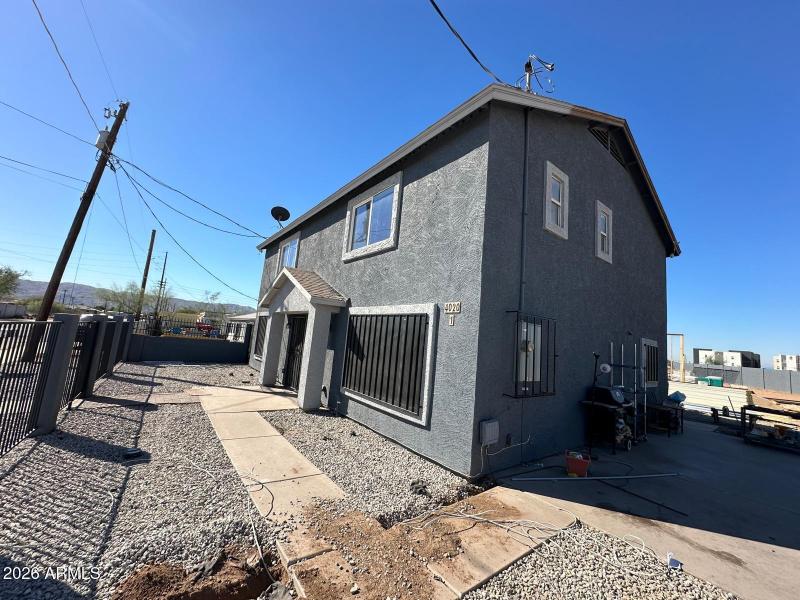 303ed891-249e-4289-bf9c-b5d2ec7a5ccb