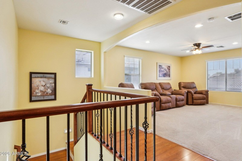 36-web-or-mls-W Brown St-S2001-034