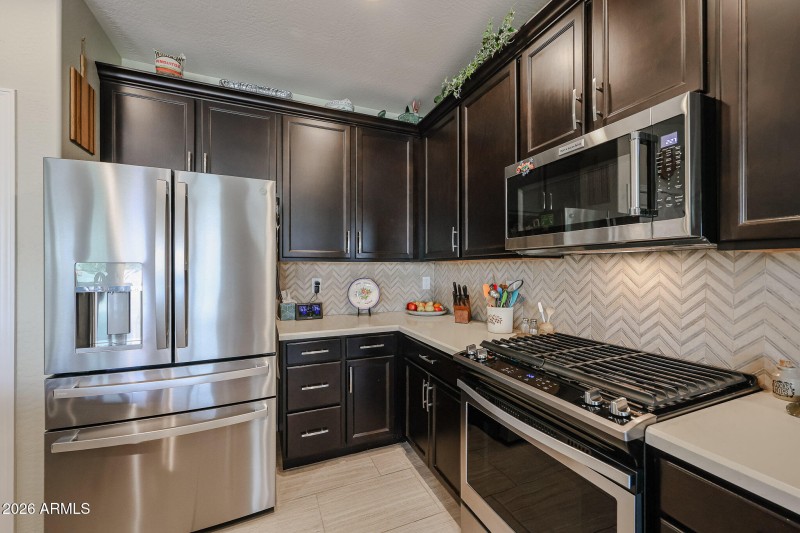 Stylish Tile Backsplash