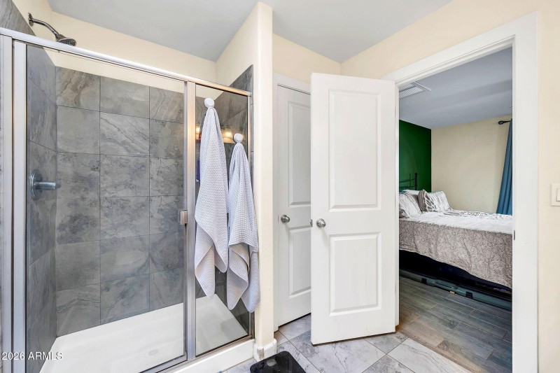 8912 N Johnson Rd-18