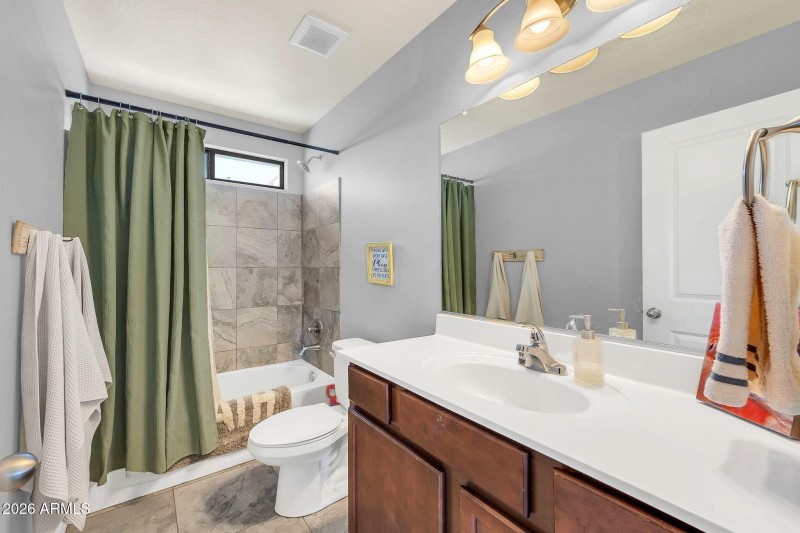 8912 N Johnson Rd-23