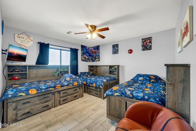 8912 N Johnson Rd-26