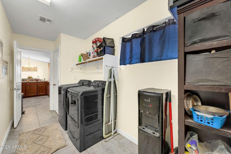 8912 N Johnson Rd-27