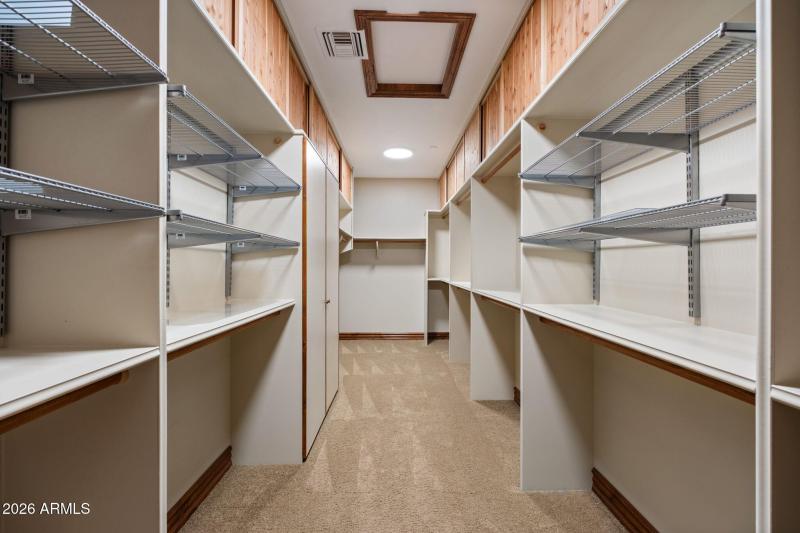 Primary Closet (Hers)