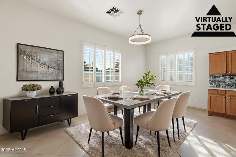 ListerPros_025 virtually staged