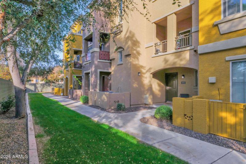 3-web-or-mls-P1448993