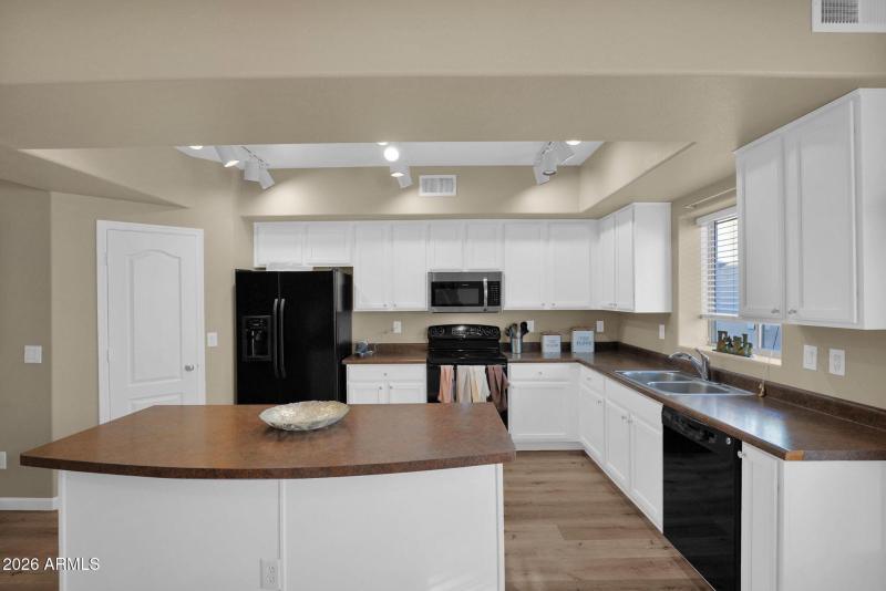 18-web-or-mls-P1448967