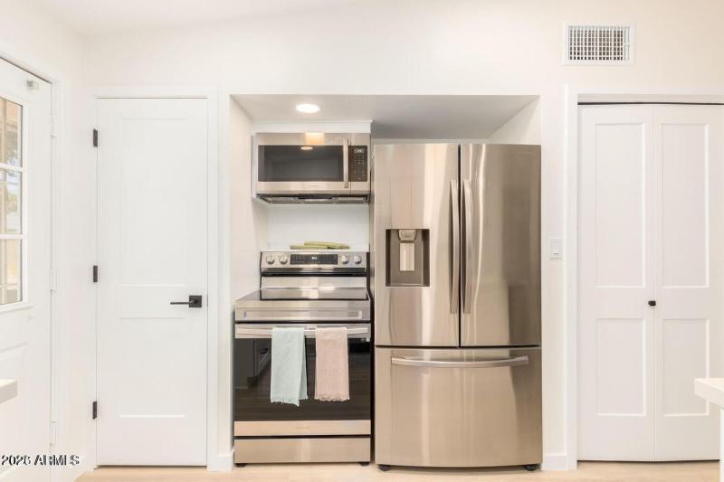 Kitchen appliances and Pantry