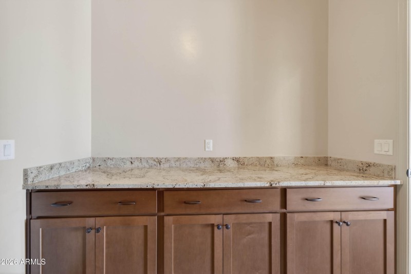 Interior - 6760 Vaquero Cir-23