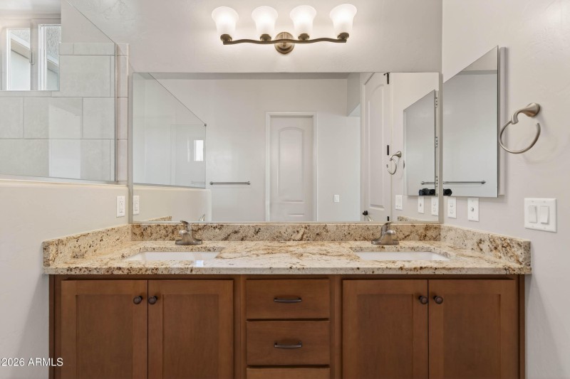 Interior - 6760 Vaquero Cir-13