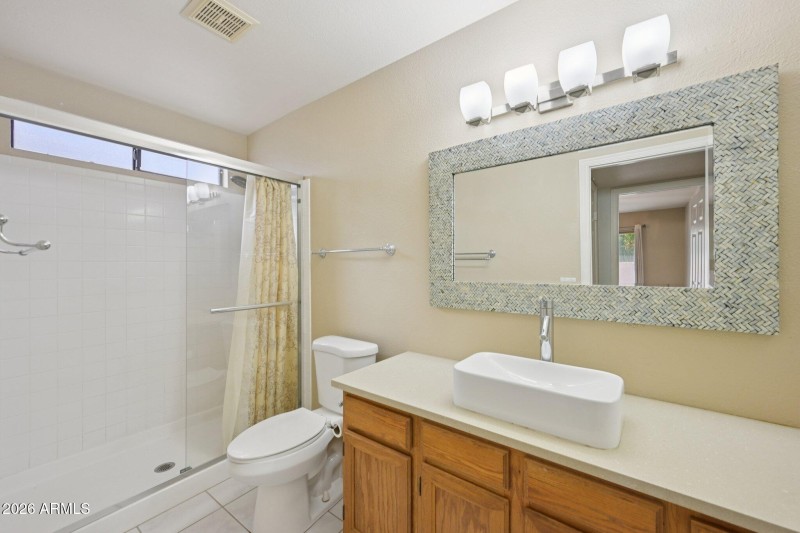 25-web-or-mls-N 92nd Ave-S2201-025