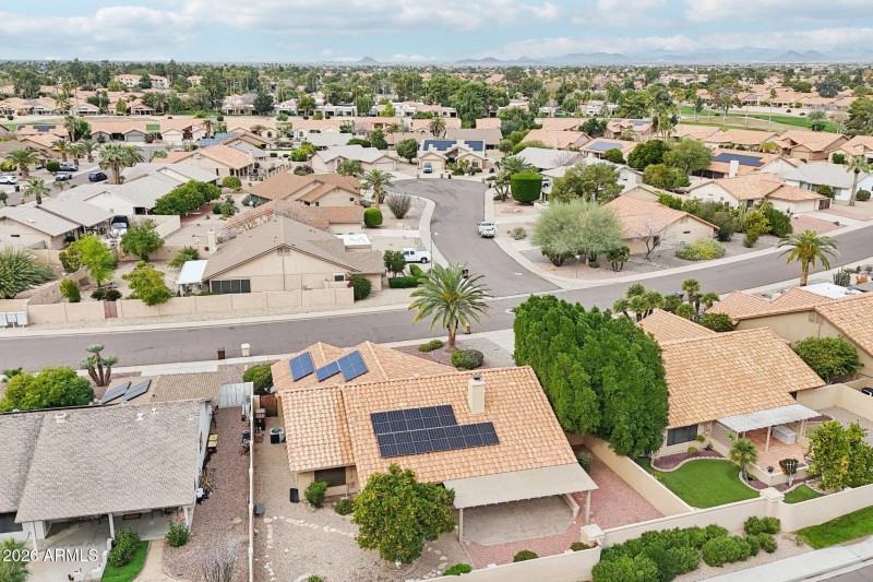 50-web-or-mls-N 92nd Ave-S2201-050