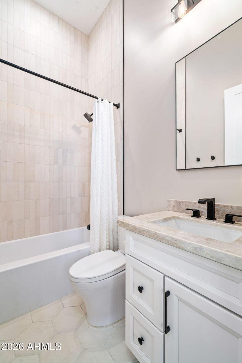 On-Suite Bath for Third Bedroom