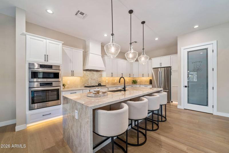 A 2nd Perspective Showcases