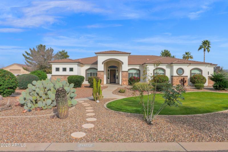 21102 Pummelos - 04Exterior