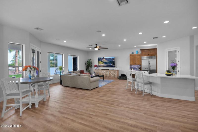 21102 Pummelos - 14Great Room