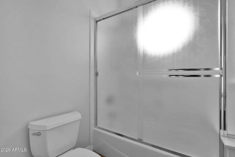 21102 Pummelos - 35Third Bathroom