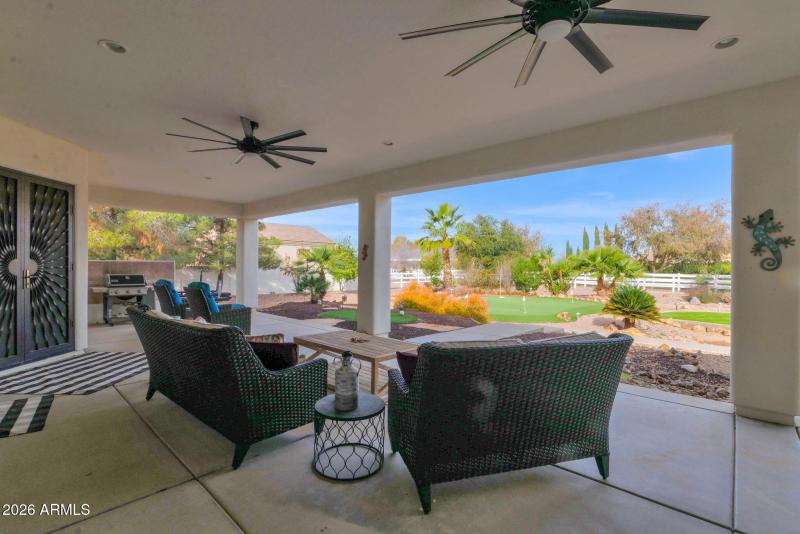 21102 Pummelos - 38Covered Patio