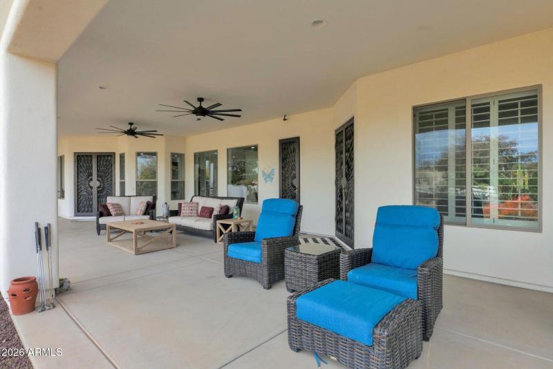 21102 Pummelos - 42Covered Patio