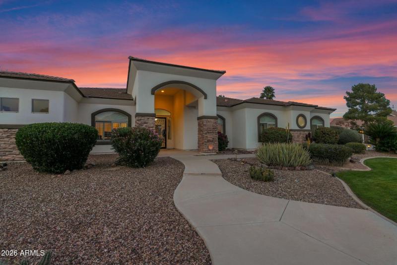 21102 Pummelos - 56Exterior Twilight