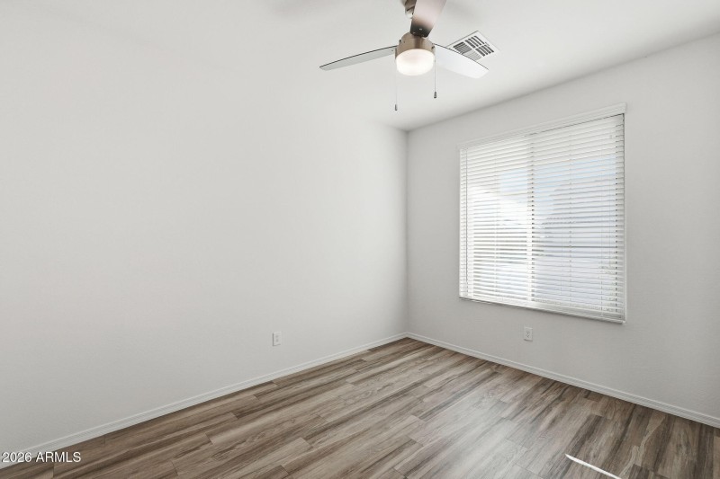 17572 W COUNTRY CLUB TER