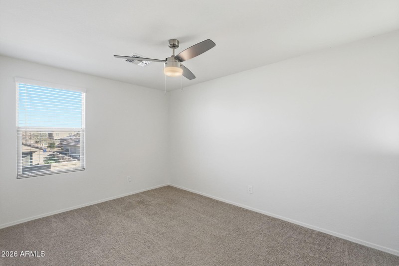 17572 W COUNTRY CLUB TER