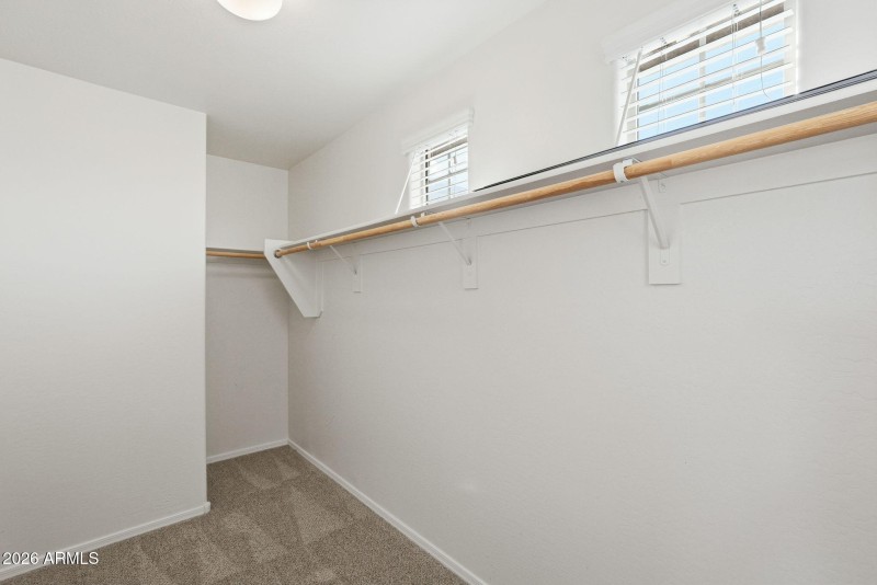 17572 W COUNTRY CLUB TER