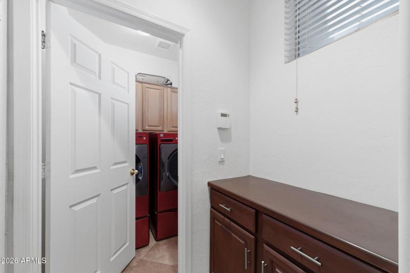 028__9223 Broken Bow