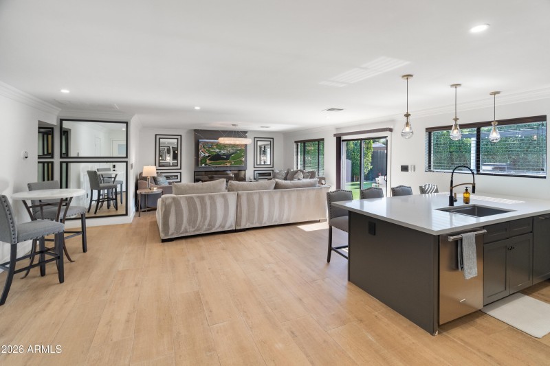 6621 E Dreyfus Ave (new)-13